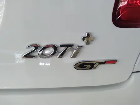 آرم خودرو طرح GT مدل dan301