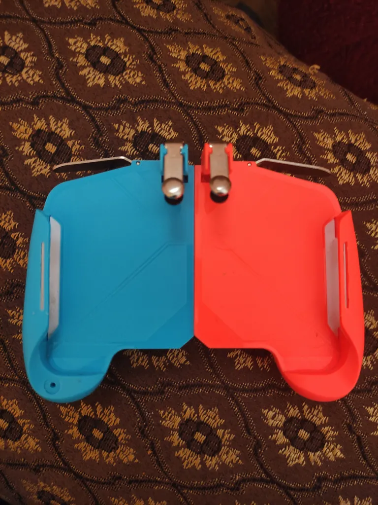 دسته بازی pubg مدل AK 16 مناسب برای گوشی موبایل