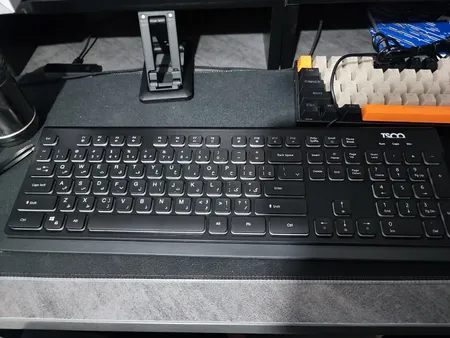کیبورد گیمینگ تسکو مدل TK 8031، سوییچ ممبران، Full-Size، نورپردازی RGB