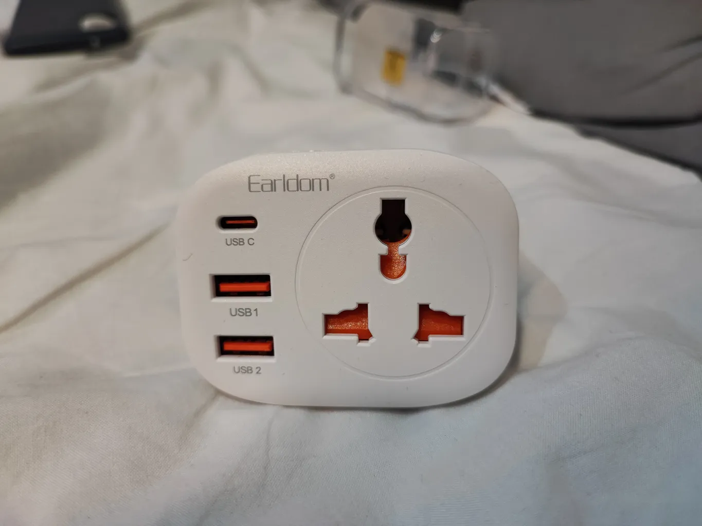 تبدیل دیواری و شارژر ارلدام مدل 4IN1 POWER SOCKET