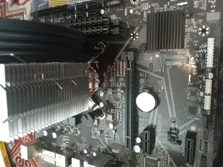 رم دسکتاپ DDR4 دو کاناله 3200 مگاهرتز CL16 کورسیر مدل Vengeance LPX ظرفیت 16 گیگابایت