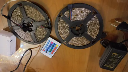 ریسه ال ای دی دریم لایت مدل RGB 5050 طول 5 متر