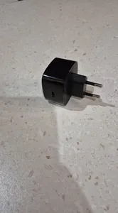 تجریه خرید شارژر دیواری 25 وات هادرون مدل C1011