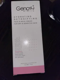 کرم آبرسان ژنوبایوتیک مدل Dry Detoxifing حجم 50 میلی‌لیتر