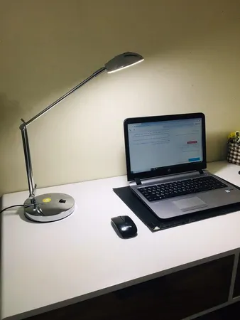 چراغ مطالعه صنایع کریم زاده مدل EN-201