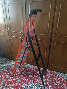 تجریه خرید نردبان 5 پله ماندگار مدل سما