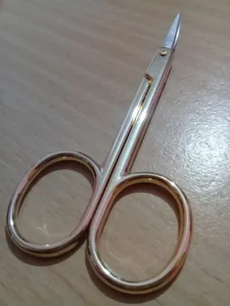 قیچی ابرو پاستل مدل ARC-G