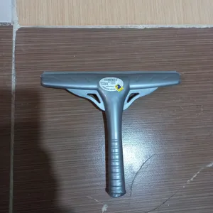 تجریه خرید تیغه شیشه پاک کن خودرو ارج پلاستیک مدل ۱۷۸