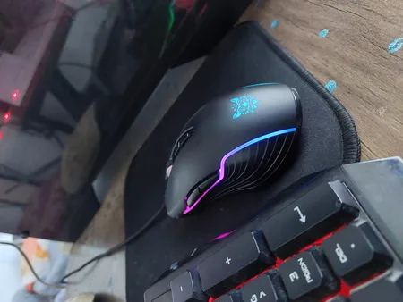 ماوس گیمینگ اونیکوما مدل CW905