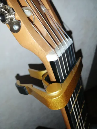 کاپو گیتار مدل TX-10