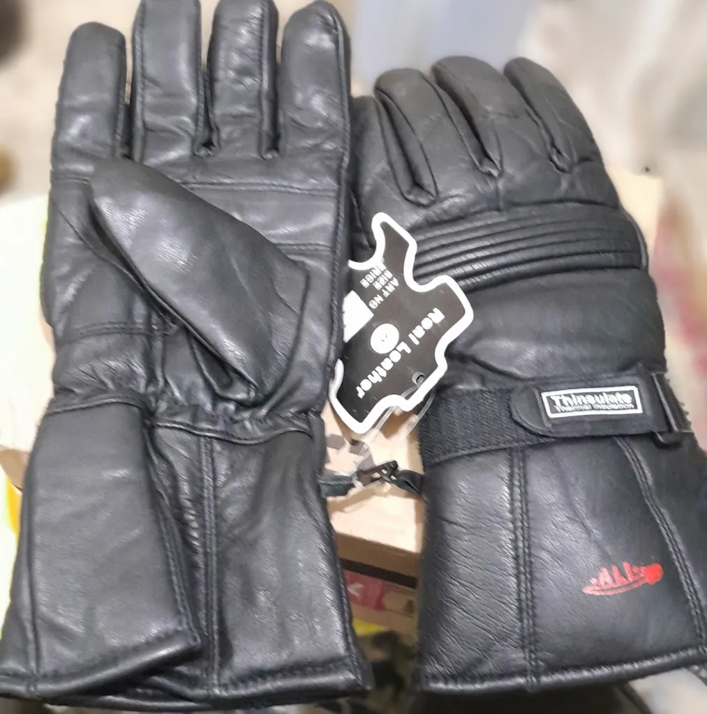 دستکش موتورسواری تری ام مدل M300