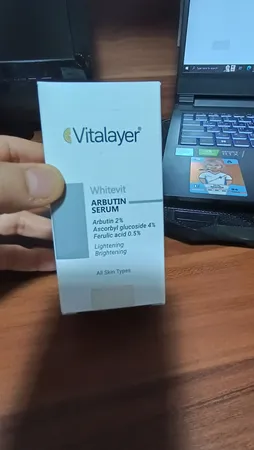 سرم ضد لک ویتالیر مدل آربوتین حجم 30 میلی لیتر