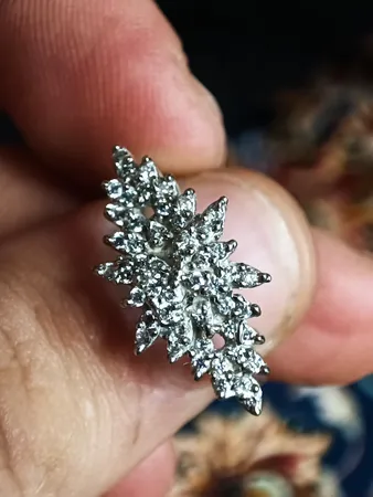 انگشتر نقره زنانه مدل شایلی کد 01