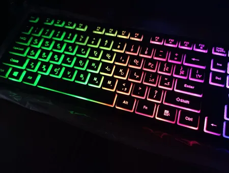 کیبورد گیمینگ بیاند مدل BGK-2010 سوئیچ ممبران، Full-Size، نورپردازی RGB