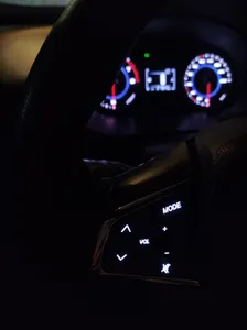 تجریه خرید کلید کنترل فرمان مدل بک لایت دار مناسب برای کوییک بسته 2عددی