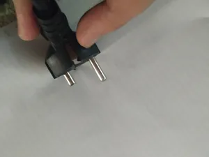 تجریه خرید کابل برق سه پین مدل OSCAR طول 1.8 متر