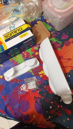 بند رخت دیواری مدل Samina