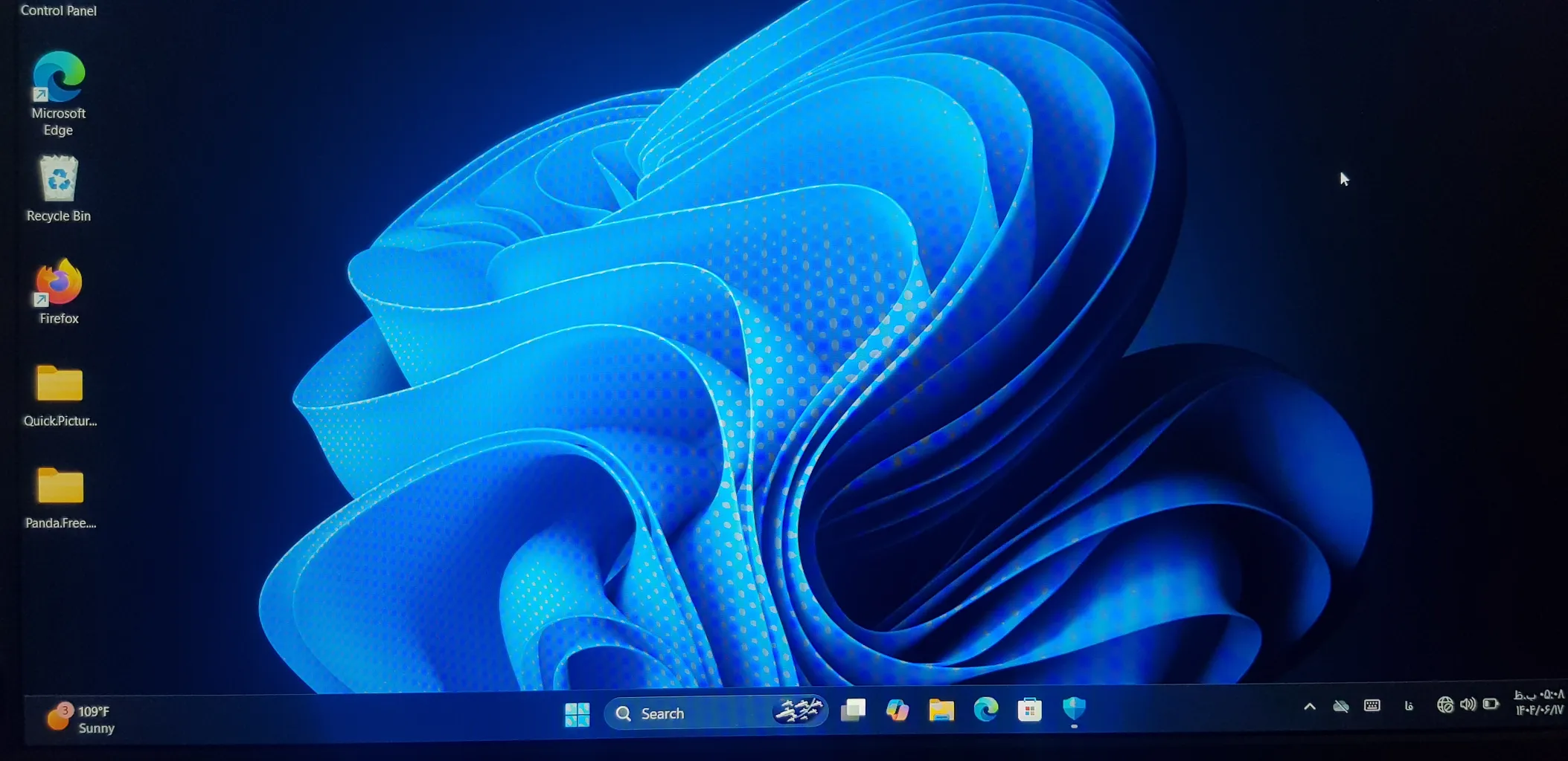 لپ تاپ 15.6 اینچی ایسر مدل Aspire Lite AL15-31P-C3W5-Celeron N4500-8GB LPDDR4-512GB SSD-IPS - کاستوم شده