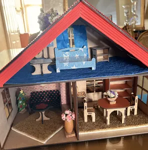 تجریه خرید اسباب بازی مدل خانه عروسکی دو طبقه