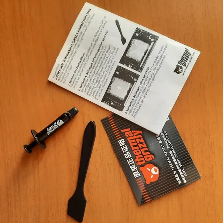 خمیر سیلیکون ترمال گریزلی مدل kryonaut g1