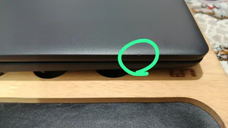 لپ تاپ 15.6 اینچی دل مدل Vostro 3520-i3 1215U-8GB DDR4 2666MHz-512GB SSD-IPS 120Hz