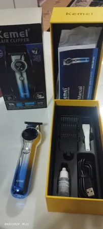 ماشین اصلاح موی صورت کیمی مدل KM-1852