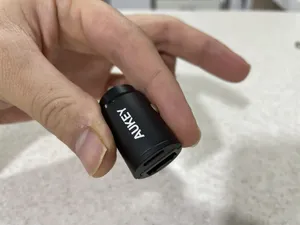 تجریه خرید شارژر فندکی آکی مدل CC-A3