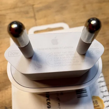 شارژر دیواری 20 وات اپل مدل 20W USB-C