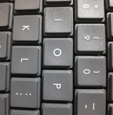 کیبورد بی سیم لاجیتک مدل K400 Plus، سوییچ ممبران، Tenkeyless