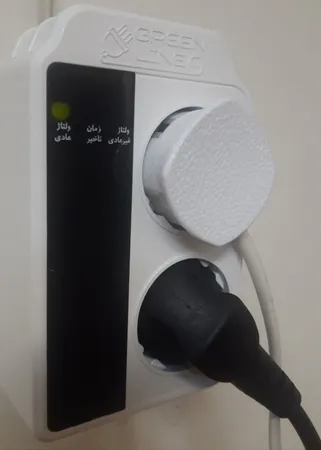 محافظ ولتاژ گرین لاین مدل GLP102