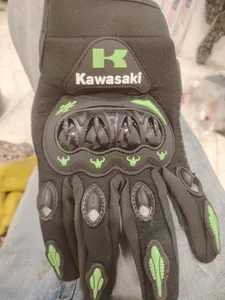 تجریه خرید دستکش موتورسواری کاوازاکی مدل BLC01