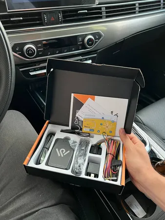 ردیاب خودرو وایزر مدل F150