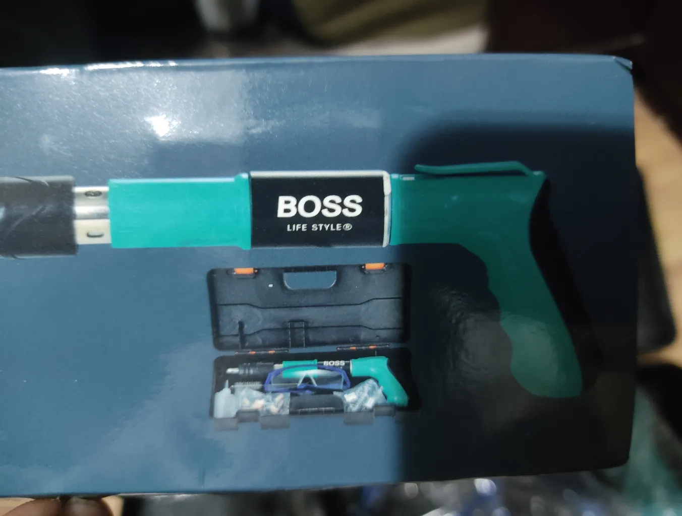 میخ کوب باس مدل 001 مجموعه 13 عددی