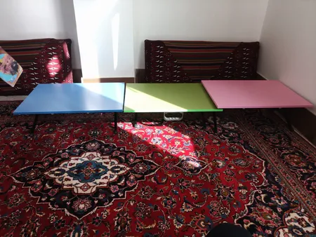 میز تحریر تاشوو تنظیم شو میلاد سفید 70