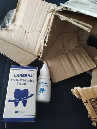 محلول سفید کننده دندان لنبنا مدل اسنس حجم 10 میلی لیتر