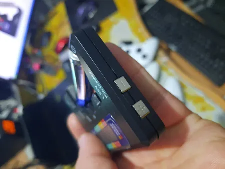 تستر باتری مدل UNIVERSAL BATTERY TESTER