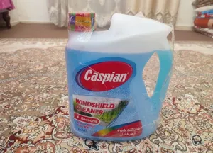 تجریه خرید محلول شیشه‌شوی خودرو کاسپین مدل Non-Smearing حجم 4 لیتر