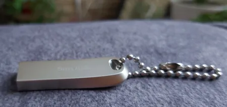 فلش مموری سن دیسک مدل Ultra Luxe ظرفیت 64 گیگابایت