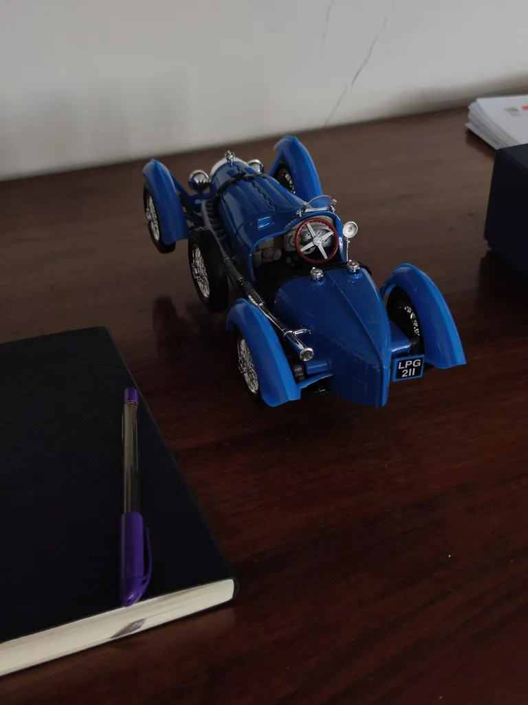 ماشین بازی بوراگو مدل 18-12062