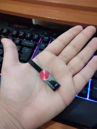 فلش مموری ایکس-انرژی مدل SHINY ظرفیت 64 گیگابایت