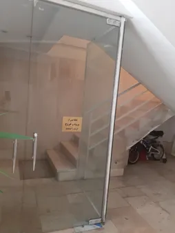 تابلو لطفا پس از ورود و خروج درب را ببندید مدل LT5300