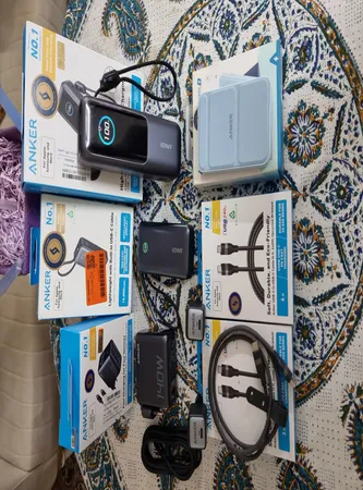 پاوربانک 100 وات انکر مدل A1695 ظرفیت 25000 میلی آمپر ساعت به همراه دو کابل USB-C