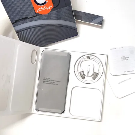 گوشی موبایل ناتینگ مدل Phone 2 دو سیم کارت ظرفیت 256 گیگابایت و رم 12 گیگابایت