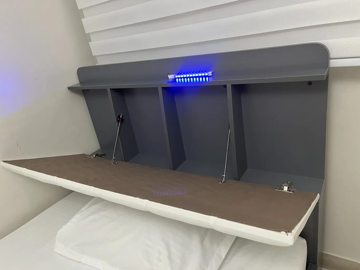 تخت خواب یک نفره مدل 2p سایز 120×200 سانتی متر