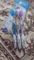 مسواک کانفیدنت مدل Promo Pearl با برس متوسط بسته 3 عددی