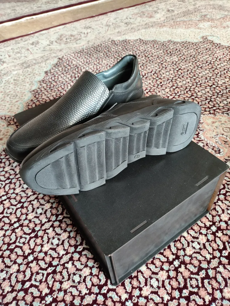 کفش روزمره زنانه چرم آراهمراه مدل ARAHA47