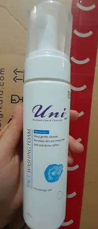فوم شستشوی صورت یونی لد مدل 02 مناسب برای پوست معمولی و ترکیبی حجم 200 میلی لیتر به همراه پد پاک کننده آرایش یونی لد بسته 80 عددی