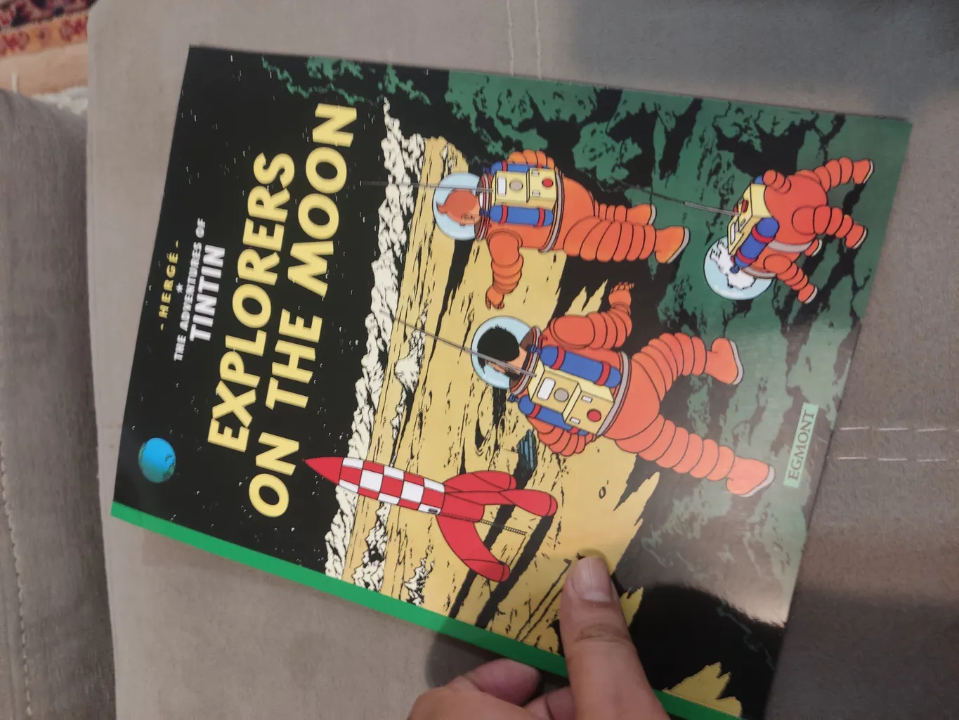 کتاب Tintin Explorers on the Moon اثر جمعی از نویسندگان نشر Egmo