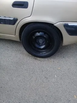 اسپری داشبورد خودرو نانو رین مدل 254467 حجم 1000 میلی لیتر