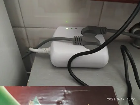 محافظ ولتاژ آنالوگ یخچال و فریزر فردان الکتریک مدل ارت دار 2 متری